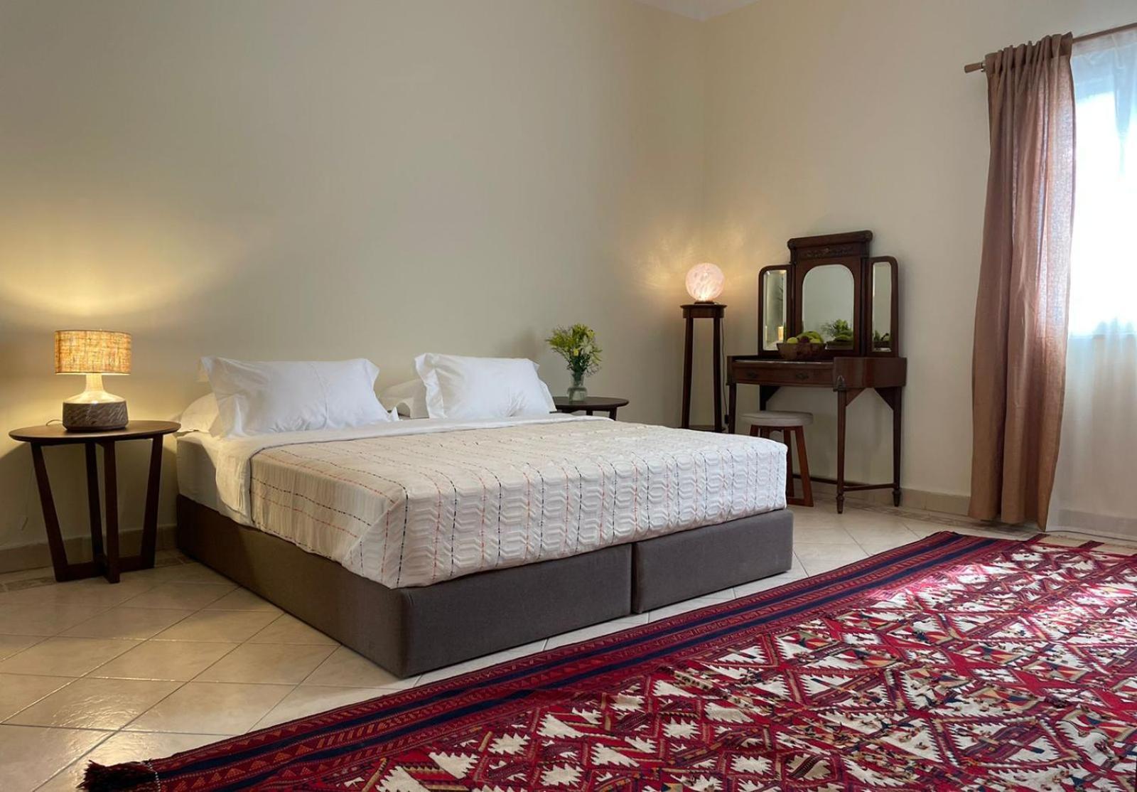 Luxury On The Nile - Zamalek Apartments Кайро Екстериор снимка